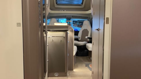 luxe camping car – luxury motorhome