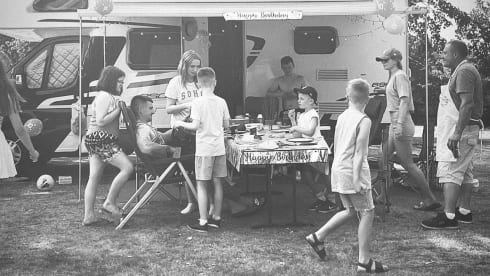 Travel The Wild – 6 berth Fiat Escape 696