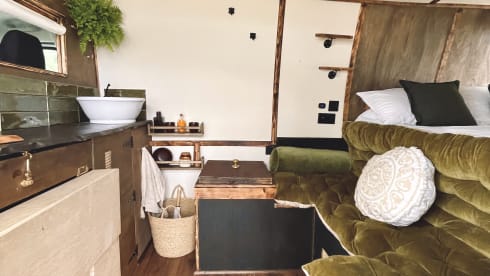 The Cosy Wee Pickle – Your Quirky Campervan Escape