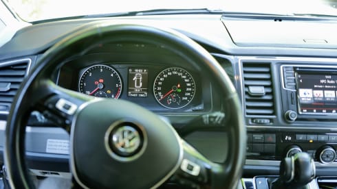 ~2 – 4p Volkswagen 4wd Adventure Campervan