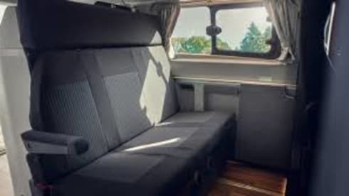 Vantura – Full option Ford Nugget plus Trail campervan 