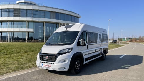 Adria Twin 640 SGX Plus A AUTOMATIC