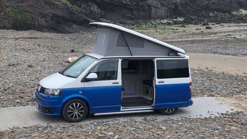Bluey  – Camper Volkswagen a 4 posti letto del 2012