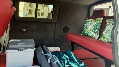 Buddy –  Volkswagen Campervan 2/4 berth Perfect for Adventure Hols! 