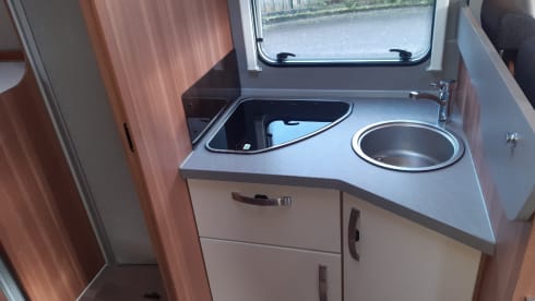 Fully furnished 4p Weinsberg 2019, length beds
