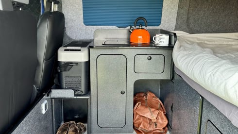 Doris – 2 berth High Top Ford campervan 2015