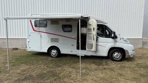 de dolfijn – 3p Dethleffs semi-integrated uit 2010