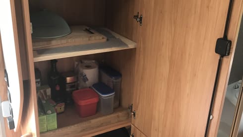 Lovely compact 2-person camper