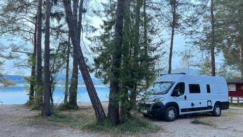 LoungeCamper – Want to slow down and have fun driving