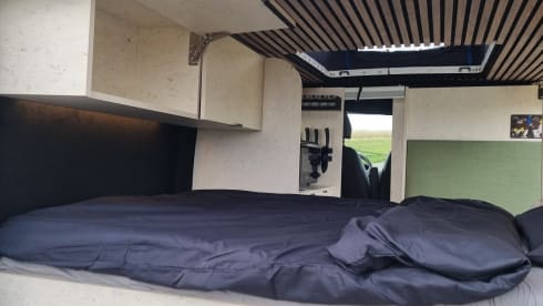 Lux – 2p Peugeot bus uit 2012