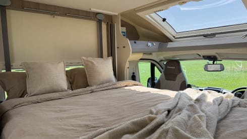 Geräumiges Wohnmobil mit 4 Schlafplätzen – unter 7 m