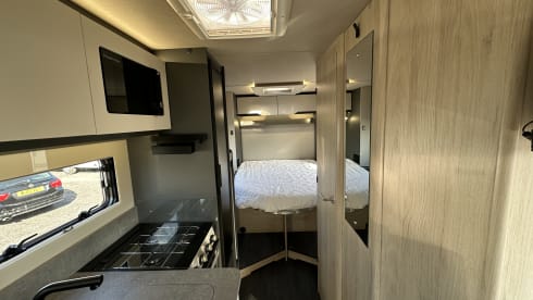 2026 Reg Island Bed 4 berth Autotrail F74 