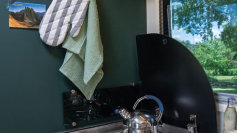 Family 4 – 6p Rimor alcove from 2026