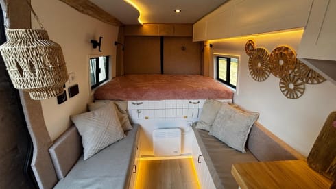 3p Mercedes-Benz bus from 2011