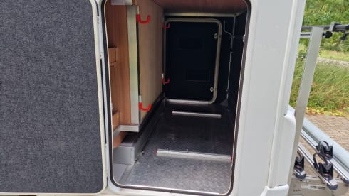 4-seater Knaus integrated from 2012