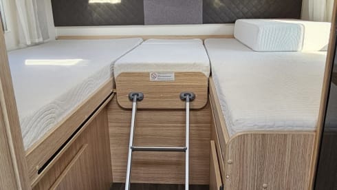 4p Sunlight semi-integrated uit 2023