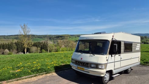 Hurbey π€© β πͺ΄πͺ΄ Off grid retro Hymer ππ