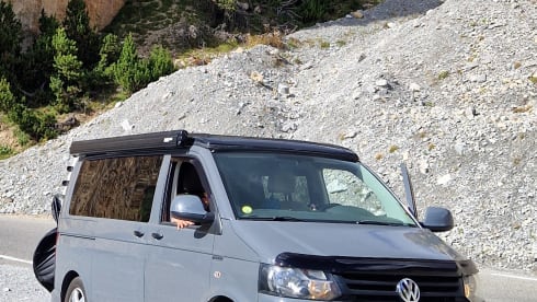 Off-grid – Camper Volkswagen per 4 persone del 2013