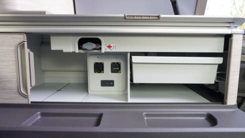 Charles – 4p Volkswagen California campervan uit 2026