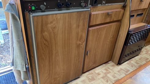 4p Citroën alcove from 1990