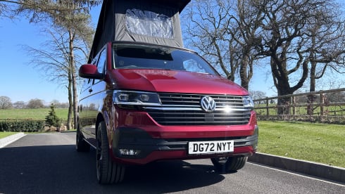 Ruby – Dog Friendly VW Campervan - T6.1 Automatic Gearbox - Insurance included