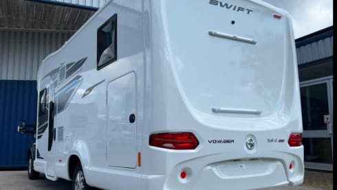 Jim – Swift Voyager 485M