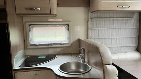 4p McLouis semi-integrated from 2014