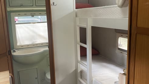 Billie – full freedom family camper, Fiat alcove from 2002