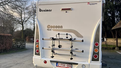 Cemi-casa-on-weels – 4p Benimar semi-integrated uit 2017