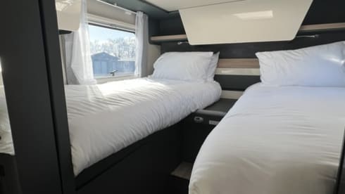 Stone – Luxury 4 berth motorhome/camper - Laika 2025 - Manual - Pets allowed