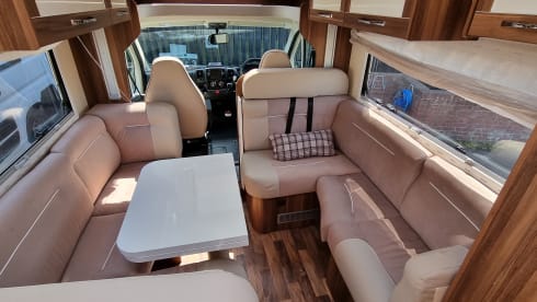 The Family One  – Spacious 6 berth automatic 2018 Roller Team motorhome