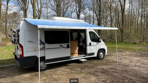 4p Adria Mobil bus from 2008