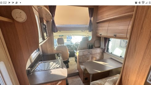 Basia. – 6 berth 6 passengers Bailey Approach on Peugeot Boxer