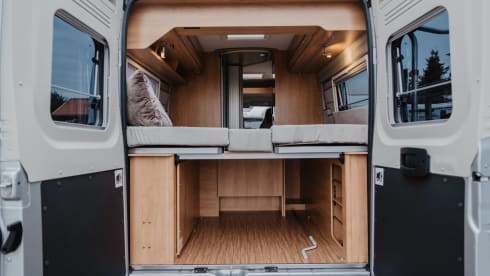 Roadcruiser – Luxury bus camper Pössl Roadcruiser (camper 20)