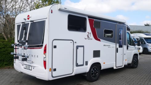 2p Bürstner semi-integrated from 2018