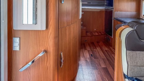 4p Hymer integrated from 2009