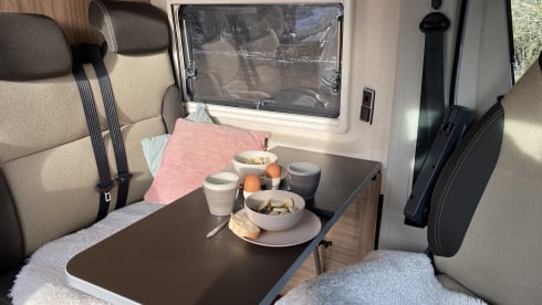 Hymercar – Sleeping in a roof tent!