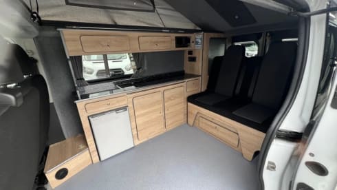 Paddy – Fantastic Vauxhall Vivaro campervan