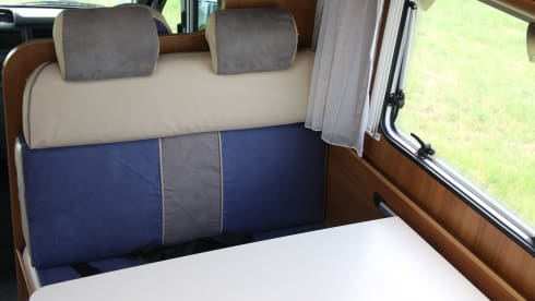 Carado A366 – Large Family camper Carado A366 for 7 people !!