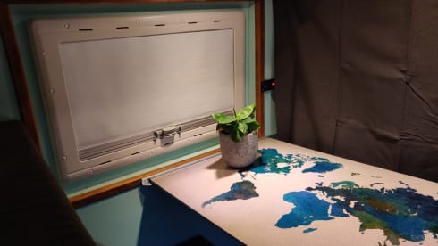 De Reizende Levensgenieter – Nice Fiat camper bus for 2-4 people