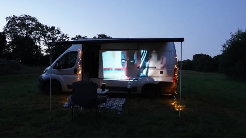 Freedom  – The Cozy Wanderer (Unlimited miles)(Skylink wifi)