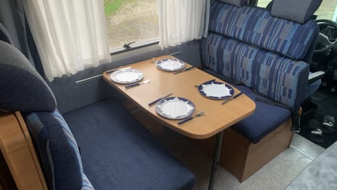 6p Knaus alcove from 2007