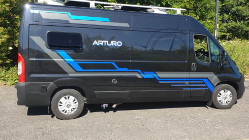 Arturo – 2 berth Peugeot boxer Asphalt from 2021