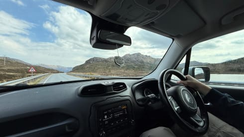 Jeep Renegade Adventure Vehicle 
