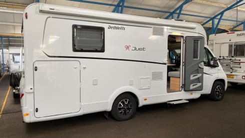 onze camper – 4p Dethleffs semi-intégré à partir de 2021