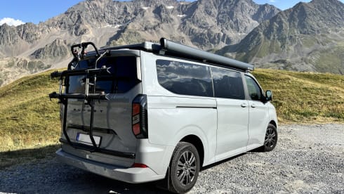 Vannie – Ford Nugget L2 BJ2025