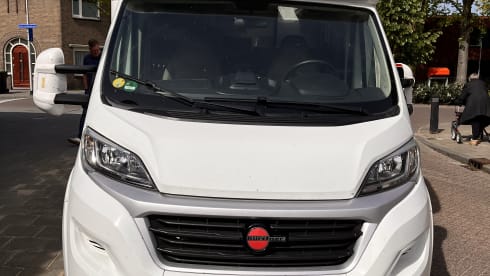 A fully equipped camper for wonderful camping holidays.