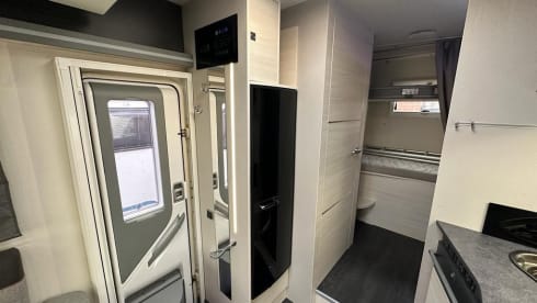 5p Challenger semi-integrated from 2019