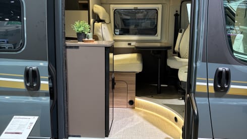 Dethleffs Globetrail 640 ES AUTOMATIC