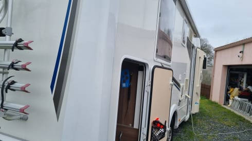 Camping Car 4 places and 4 beds